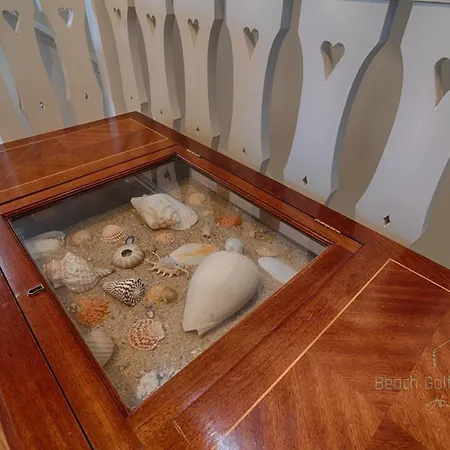 Golf & Garden House *