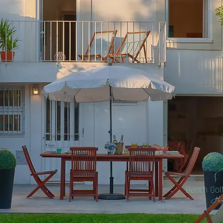 Сasa de vacaciones Golf & Garden House