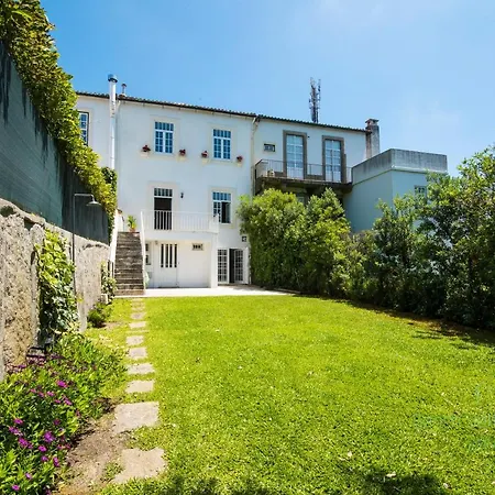 Golf & Garden House *